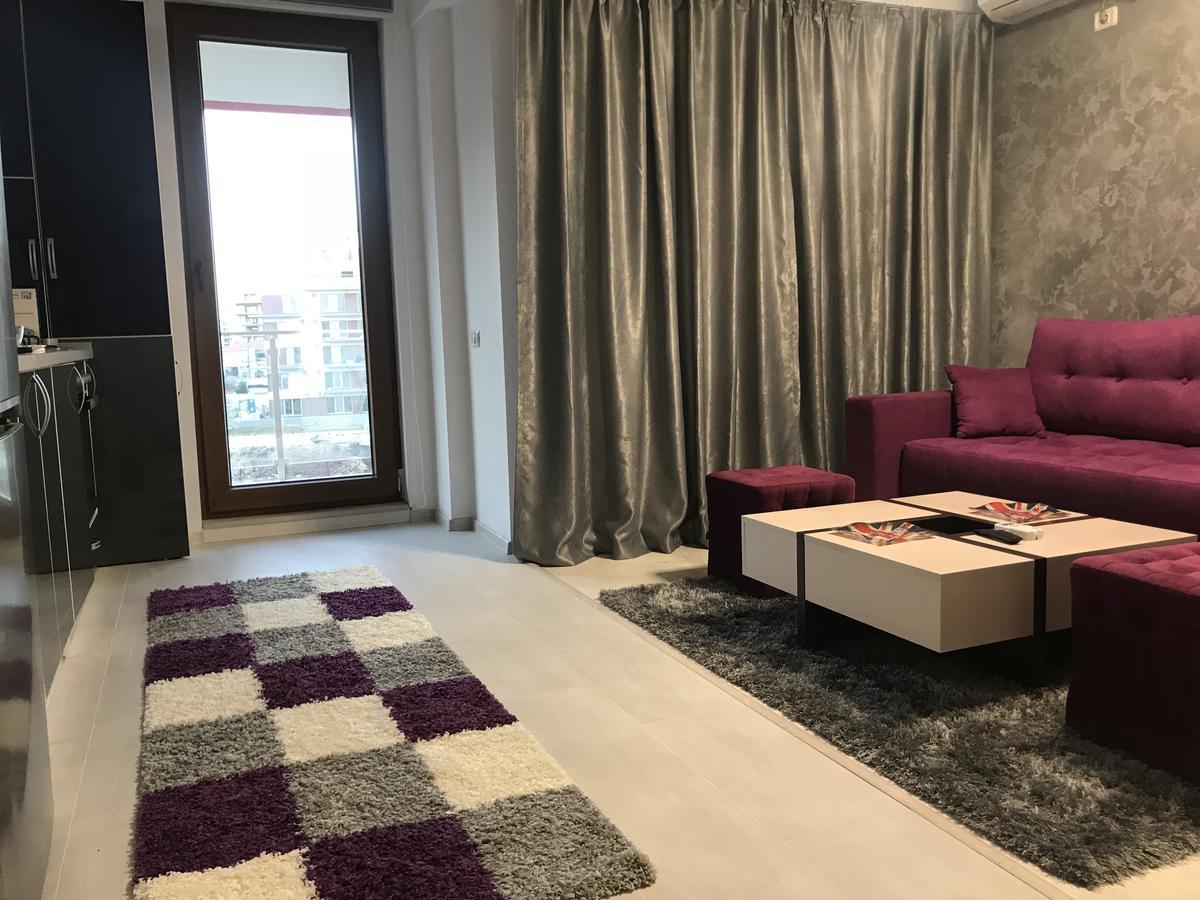 شقة London Năvodari المظهر الخارجي الصورة